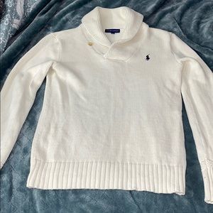 Super cute Ralph Lauren sweater !!!!